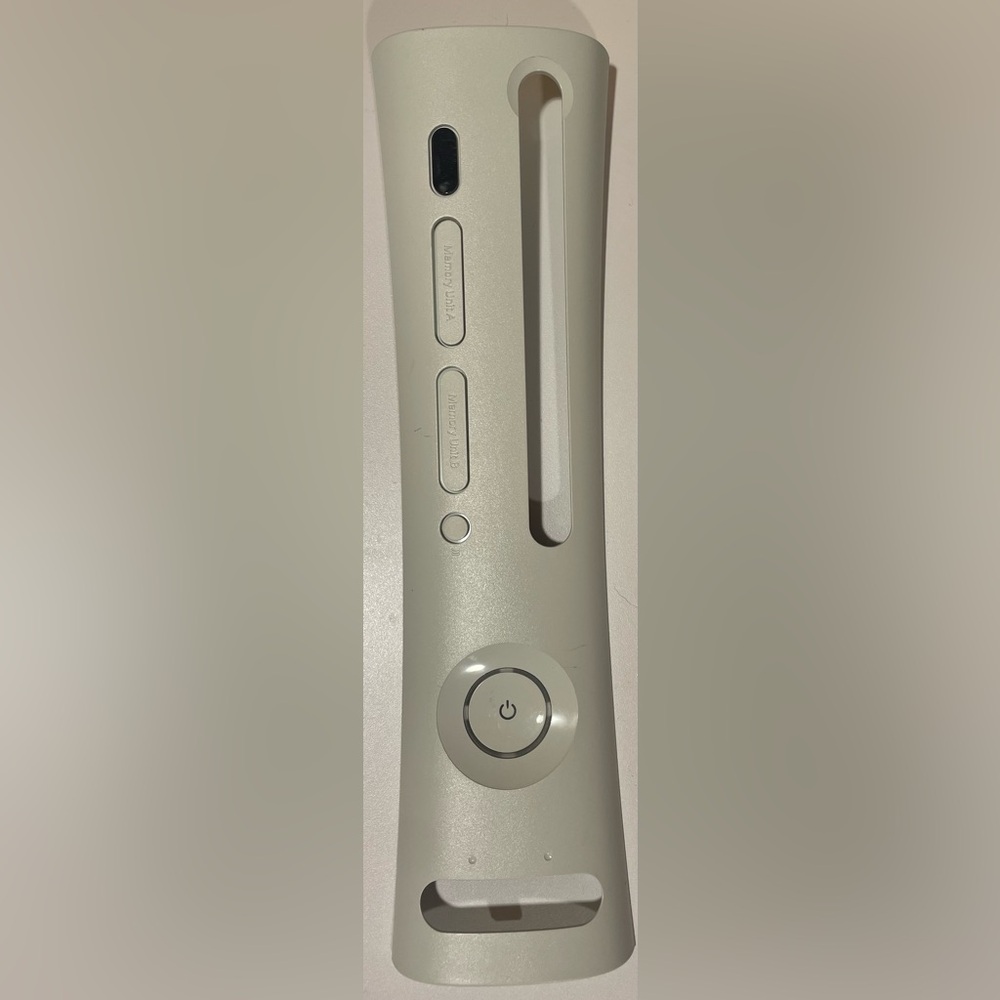 Used faceplate case for Xbox 360